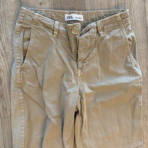 Zara khakis, never worn, US size 2